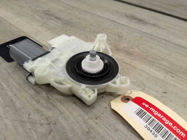 OEM BMW F95 F96 G05 G06 G07 X5 X7 FRONT Left Driver Door Window Regulator Motor