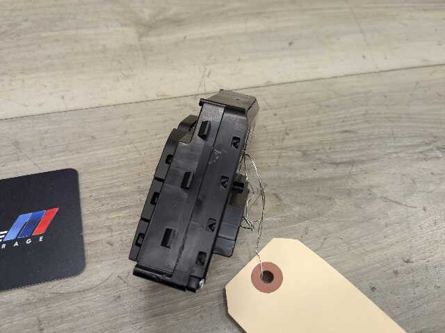 OEM BMW F95 G05 G06 G07 X5 Front Right Passenger Door Seat Memory Massage Switch