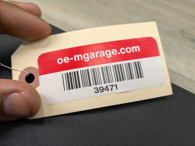 OEM BMW F95 F96 G05 G06 G07 X5 X7 Front Right Passenger Knee Lower Dash Airbag