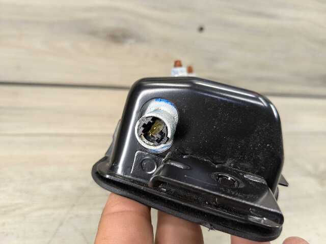 OEM BMW F95 F96 G05 G06 G07 X5 X7 Front Right Passenger Knee Lower Dash Airbag