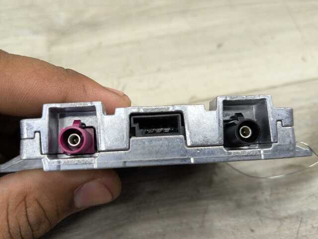 OEM BMW G01 G02 G05 G07 X3 X4 X5 X7 Z4 LTE Compensator GPS Control Module
