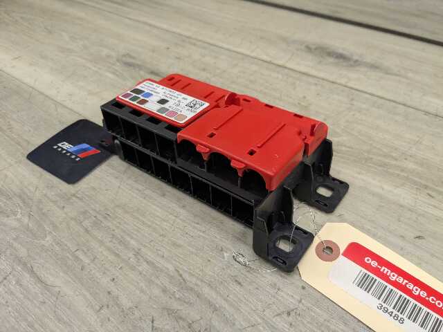 OEM BMW F95 G05 G06 G07 X5 Rear Battery Junction B+ Power Fuse Box Distribution