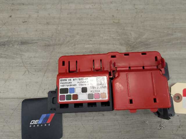 OEM BMW F95 G05 G06 G07 X5 Rear Battery Junction B+ Power Fuse Box Distribution