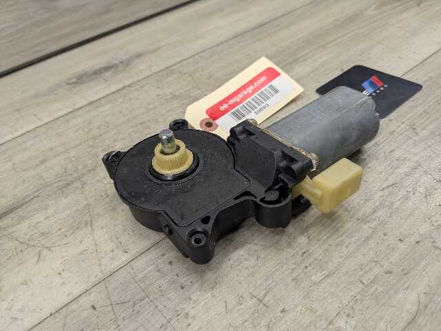 OEM BMW E46 E53 E64 E85 Front Left Driver Side Door Window Regulator Motor