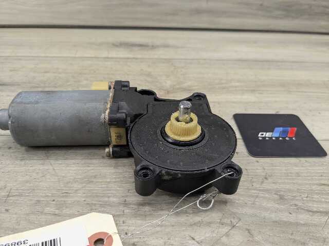 OEM BMW E46 E53 E64 E85 Front Left Driver Side Door Window Regulator Motor