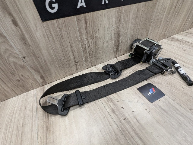 OEM BMW F15 F16 F85 F86 X5 X6 Front Right Passenger Seat Belt Retractor Black