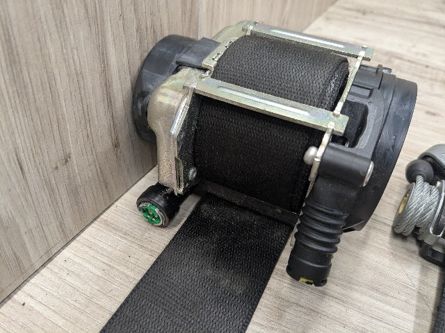 OEM BMW F15 F16 F85 X5 X6 Front Left Driver Seat Belt Seatbelt Retractor Black