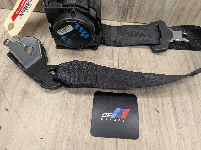 15-19 OEM BMW F16 F86 X6 X6M Rear Left Driver Side Seatbelt Seat Belt Retractor