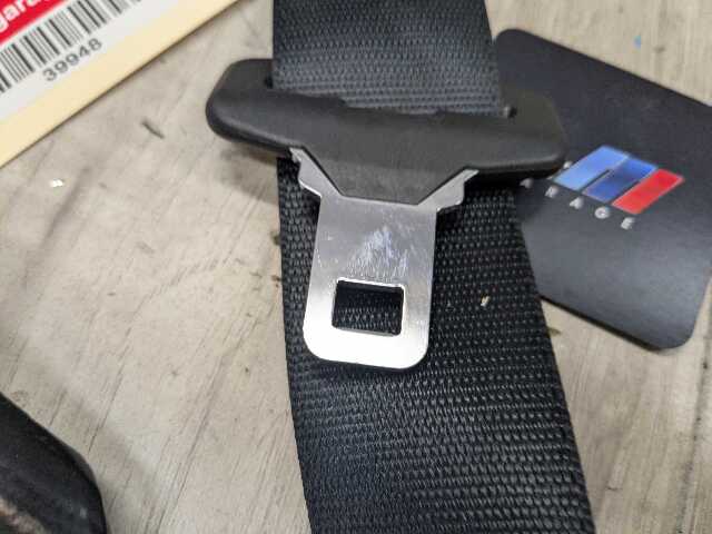 15-19 OEM BMW F16 F86 X6 X6M Rear Left Driver Side Seatbelt Seat Belt Retractor