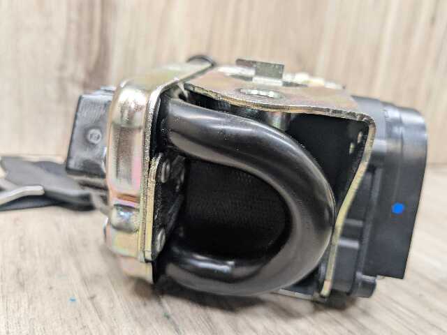 OEM BMW F15 F16 F85 F86 X5 X6 Front Right Passenger Seat Belt Retractor Black