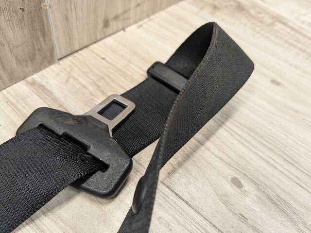 OEM BMW F15 F16 F85 X5 X6 Front Left Driver Seat Belt Seatbelt Retractor Black