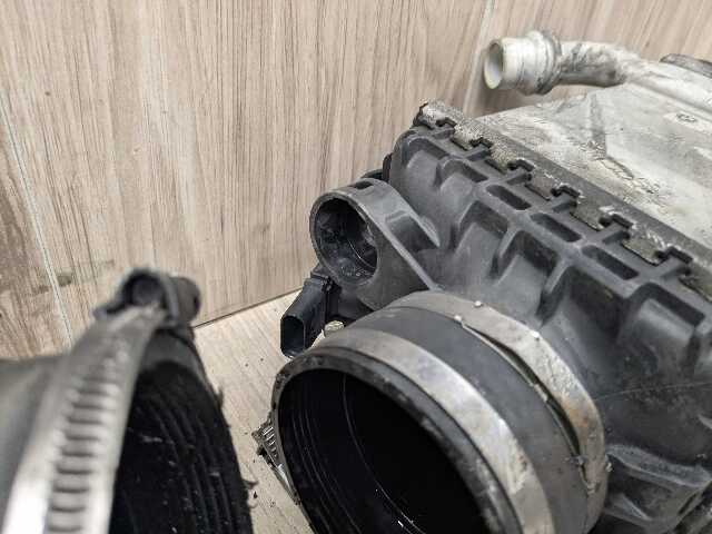 15-18 OEM BMW F85 F86 X5M X6M Engine S63R Left Right Twin Turbo Intercooler 97k