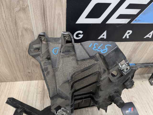 OEM BMW F15 F16 F85 F86 X5 X6 Front Left Driver Fender Mount Support Brackets