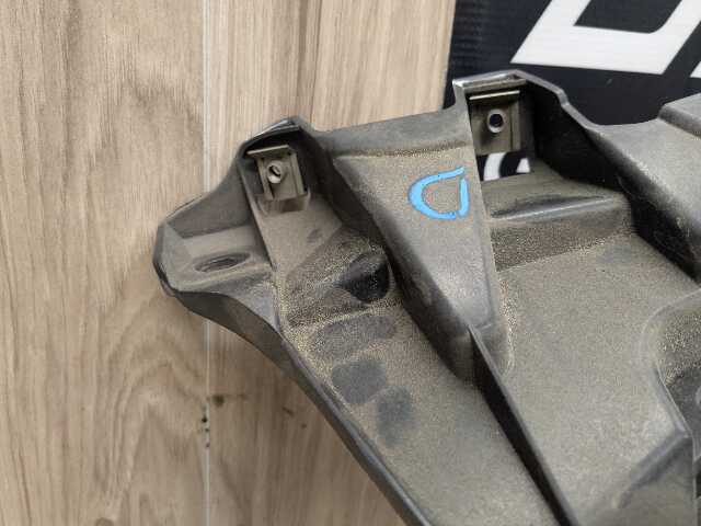 OEM BMW F15 F16 F85 F86 X5 X6 Front Left Driver Fender Mount Support Brackets