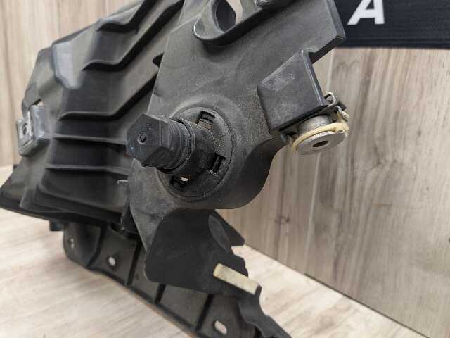OEM BMW F15 F16 F85 F86 X5 X6 Front Left Driver Fender Mount Support Brackets