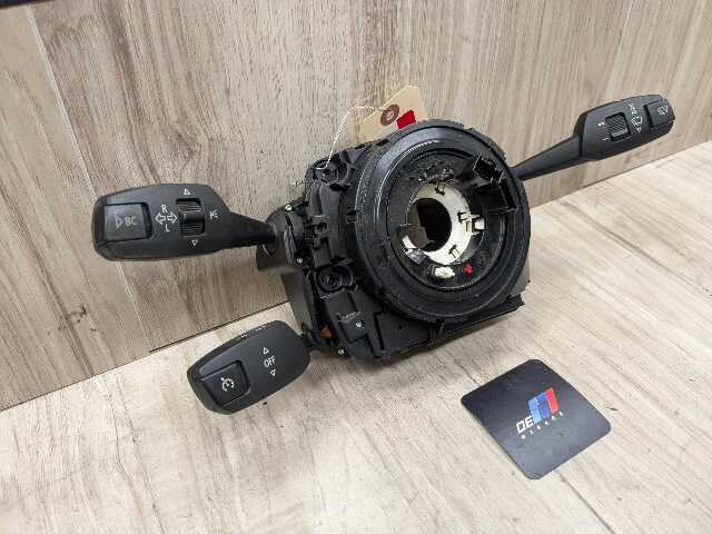 08-13 OEM BMW E82 E88 128 135 Steering Angle Sensor Clock Spring