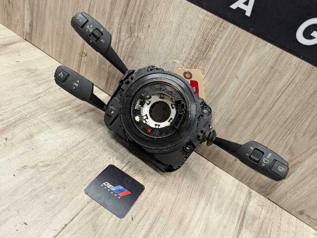 08-13 OEM BMW E82 E88 128 135 Steering Angle Sensor Clock Spring