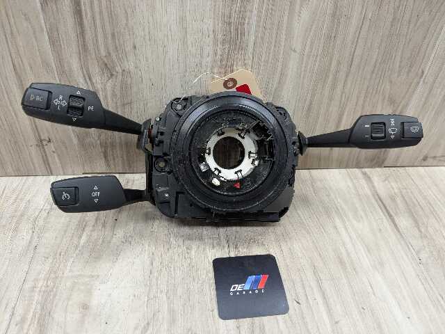 08-13 OEM BMW E82 E88 128 135 Steering Angle Sensor Clock Spring