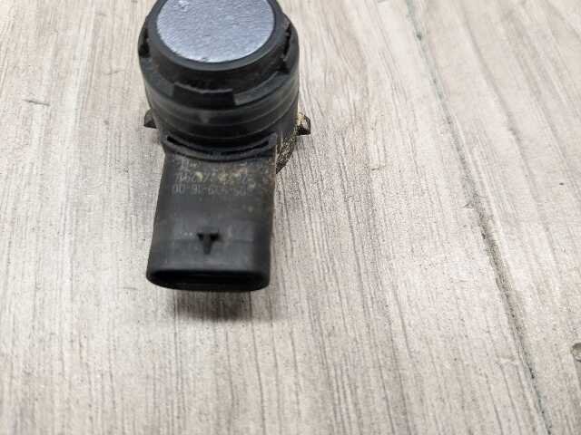 OEM BMW F15 F39 F90 G01 G12 G30 X3 X5 Bumper Parking Distance PDC Sensor Silver*