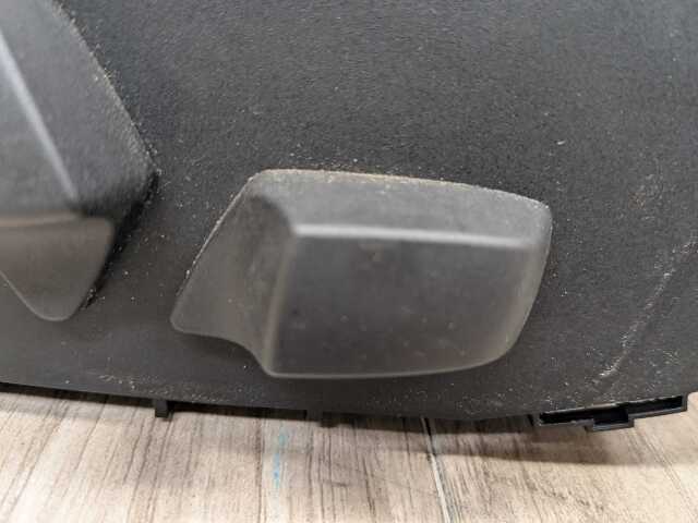 OEM BMW E82 E88 E89 E92 135 335 Front Right Passenger Seat Adjust Memory Switch