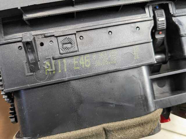 01-06 OEM BMW E46 325 330 M3 Dashboard Dash Center AC Air Vents