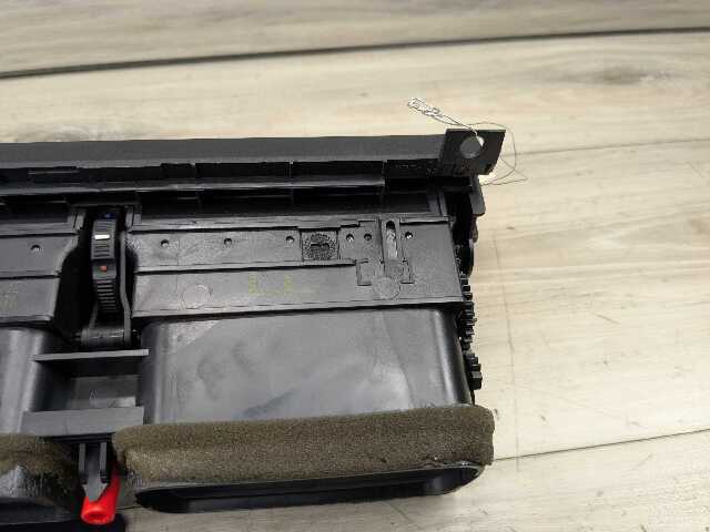 01-06 OEM BMW E46 325 330 M3 Dashboard Dash Center AC Air Vents