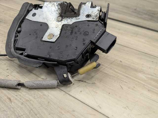 00-06 OEM BMW E46 M3 325CI 330CI FRONT Right Passenger Door Lock Latch Actuator