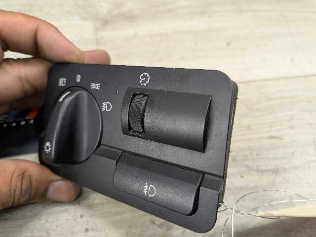01-06 OEM BMW E46 325 330 M3 Headlight Switch Control Panel Light Module BLACK