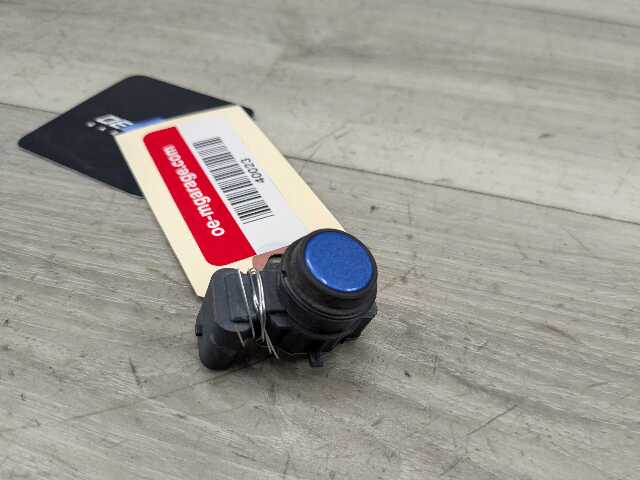 OEM BMW F22 F30 F32 F33 F36 F80 F82 F87 M3 M4 Bumper Parking PDC Sensor Blue B45