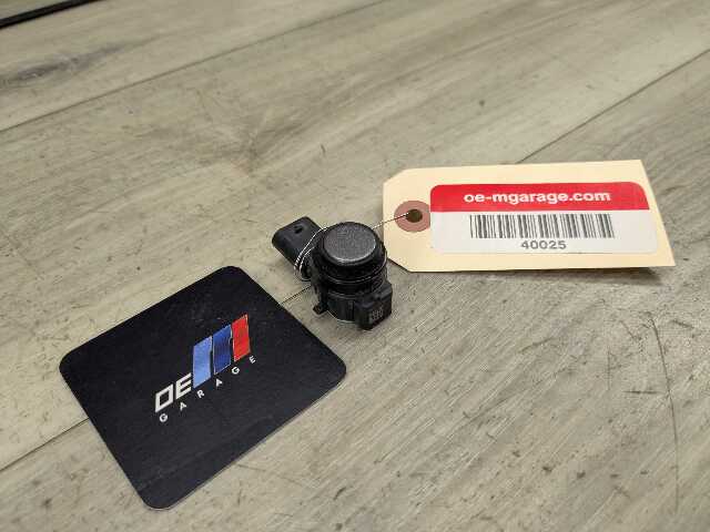OEM BMW F22 F30 F32 F33 F36 F80 F82 F87 M3 M4 Bumper Parking PDC Sensor