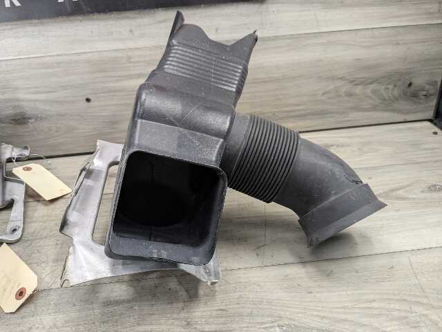01-06 OEM BMW E46 M3 Engine S54 Front Left Right Cooler Air Air Duct Vent Trim