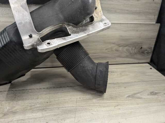 01-06 OEM BMW E46 M3 Engine S54 Front Left Right Cooler Air Air Duct Vent Trim