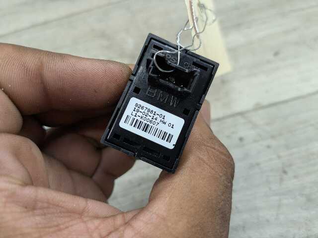 14-19 OEM BMW F15 F16 F85 F86 X5 X6 X5M X6M Trunk Hatch Release Switch Button