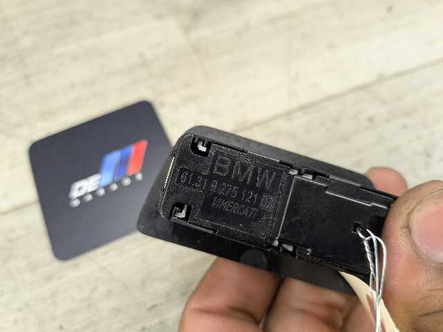 OEM BMW F02 F10 F12 F30 F80 F25 F90 G30 G01 X5 Rear Trunk Lid Center Lock Switch