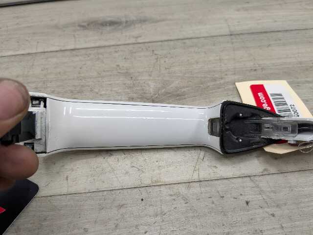 OEM BMW F15 F16 F85 X5 X6 Front Rear Right Passenger Door Handle COMFORT White