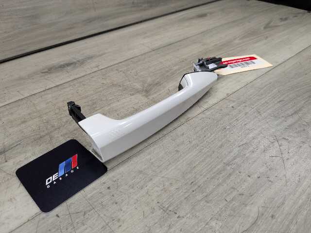 OEM BMW F15 F16 F85 X5 X6 Front Rear Right Passenger Door Handle COMFORT White