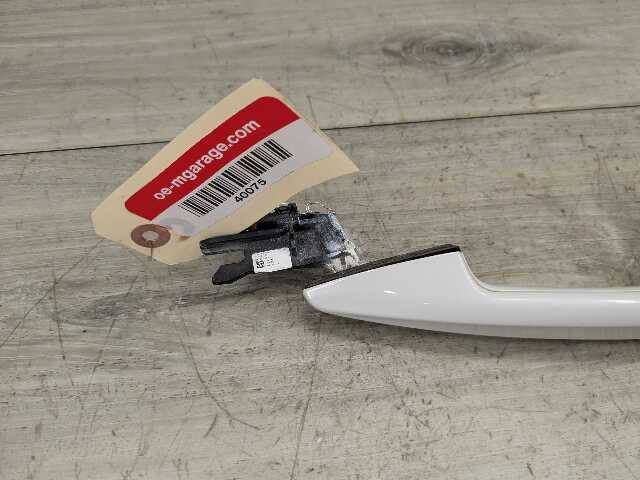 OEM BMW F15 F16 F85 X5 X6 Front Rear Left Driver Door Handle COMFORT White 300