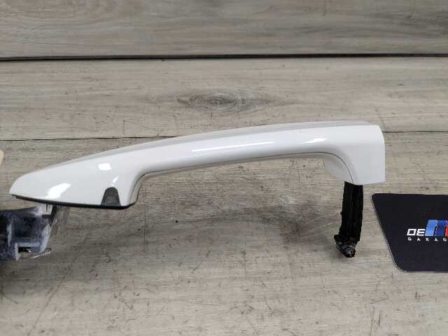 OEM BMW F15 F16 F85 X5 X6 Front Rear Left Driver Door Handle COMFORT White 300