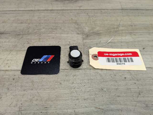 OEM BMW F15 F16 F48 F90 F97 G01 G12 G30 X1 X3 X5 Bumper Parking Sensor PDC White