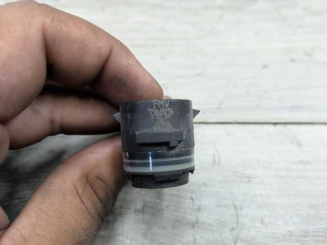 OEM BMW F15 F16 F48 F90 F97 G01 G12 G30 X1 X3 X5 Bumper Parking Sensor PDC White