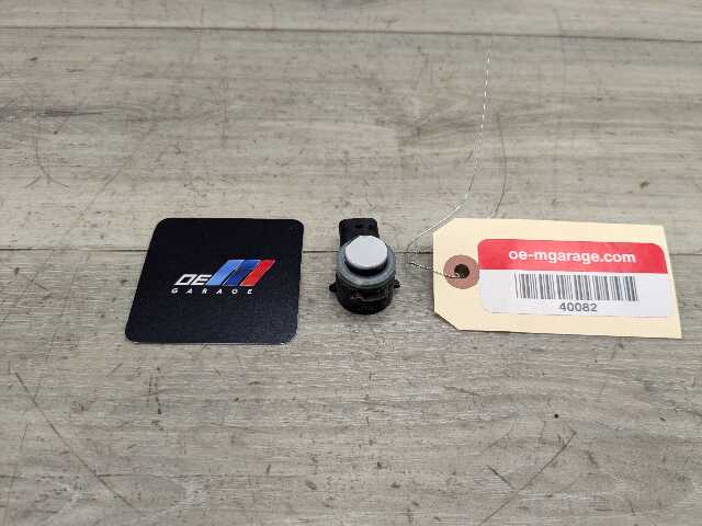 OEM BMW F15 F16 F48 F90 F97 G01 G12 G30 X1 X3 X5 Bumper Parking Sensor PDC White