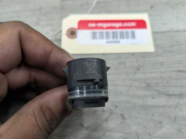 OEM BMW F15 F16 F48 F90 F97 G01 G12 G30 X1 X3 X5 Bumper Parking PDC Sensor White