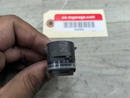 OEM BMW F15 F16 F48 F90 F97 G01 G12 G30 X1 X3 X5 Bumper Parking PDC Sensor White