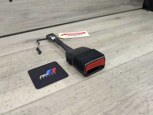 OEM BMW F15 F16 F85 F86 X5 X6 Front Left Driver Right Passenger Seat Belt Buckle