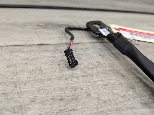 OEM BMW F15 F16 F85 F86 X5 X6 Front Left Driver Right Passenger Seat Belt Buckle