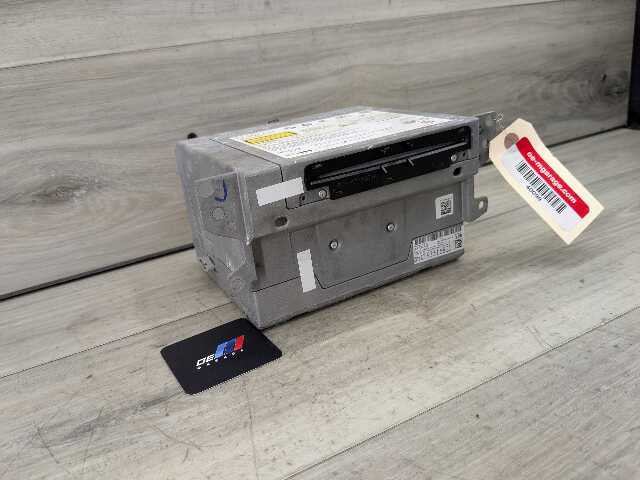 OEM BMW F15 F30 F32 F80 F82 Navigation NBT Headunit Radio CD Head Unit HW 2.1