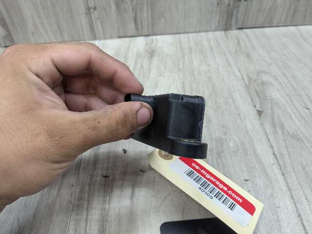 06-13 OEM BMW E88 E90 E92 E93 335 M3 Speed Rotational YAW Rate Sensor Module