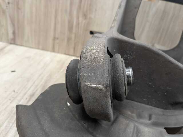 OEM BMW E70 F15 F16 F85 F86 X5 X6 Rear Left Driver Spindle Hub Carrier Knuckle