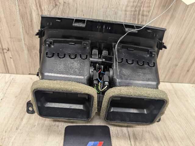 14-19 OEM BMW F15 F16 F85 F86 X5 X6 Rear AC Air Conditioning Vent Grille Black