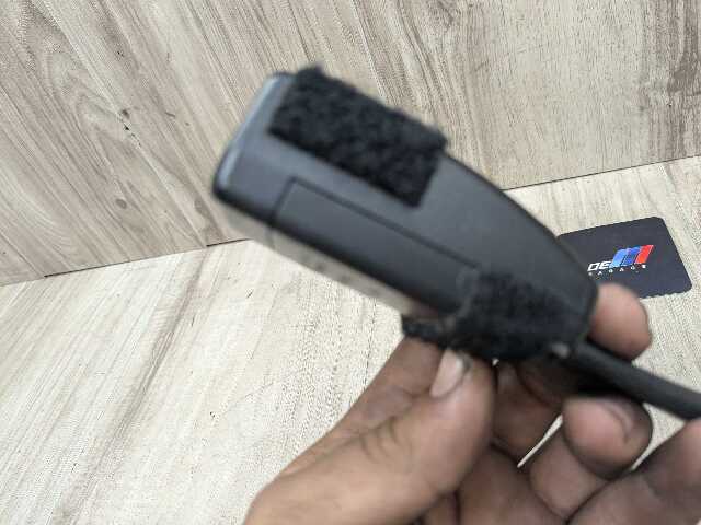 OEM BMW F15 F16 F85 F86 X5 X6 Front Left Driver Right Passenger Seat Belt Buckle